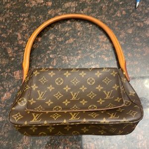 Authentic Looping PM handbag